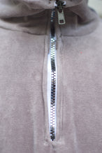 Load image into Gallery viewer, Champagne Jumper
